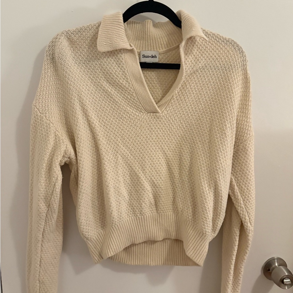 Aritzia Beige V-Neck Sweater